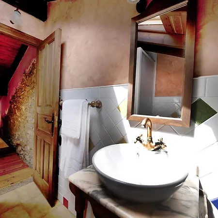 El Pozu La Tejera אורחן Pontejos